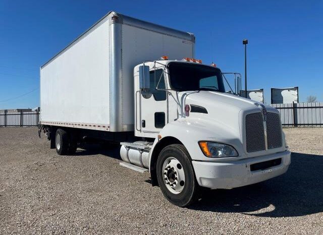 
								Used 2019 Kenworth T270 Box Truck in Dallas Texas full									