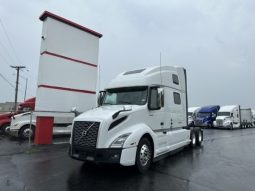 Used 2023 Volvo VNL64T860 Sleeper in Chicago Illinois