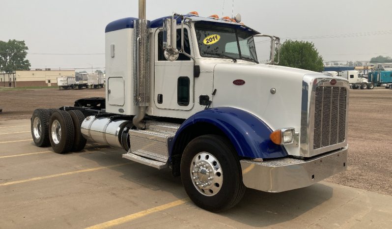 
								Used 2011 Peterbilt TANDEM AXLE Sleeper in Des Moines Iowa full									