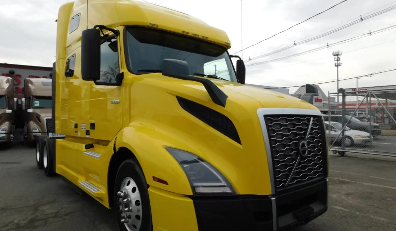 
								Used 2020 Volvo VNL 760 Sleeper in St Elizabeth New Jersey full									