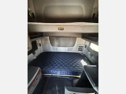 Used 2021 International LT Sleeper in Houston Texas