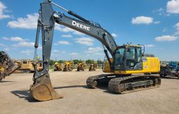 Used 2019 JOHN DEERE 210G LC Construction Equipment in San Antonio Texas