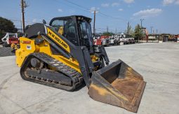 Used 2022 NEW HOLLAND C362 Construction Equipment in San Antonio Texas