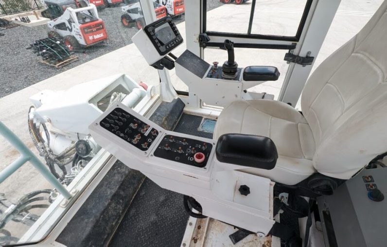 
								Used 2015 ROADTEC SX-4E Construction Equipment in San Antonio Texas full									
