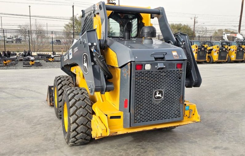 
								Used 2023 JOHN DEERE 330G Construction Equipment in San Antonio Texas full									