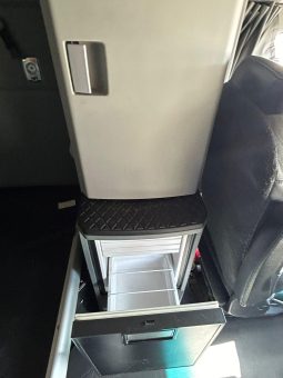 Used 2020 Kenworth T680 Sleeper in El centro California