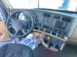 Used 2021 Kenworth T680 Sleeper in El centro California