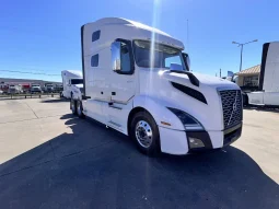 Used 2021 Volvo 760 Sleeper in Houston Texas