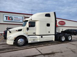 Used 2021 Peterbilt 579 Sleeper in O’Fallon Missouri