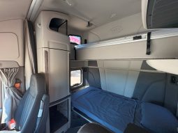 Used 2022 Peterbilt 579 Sleeper in Strafford Missouri