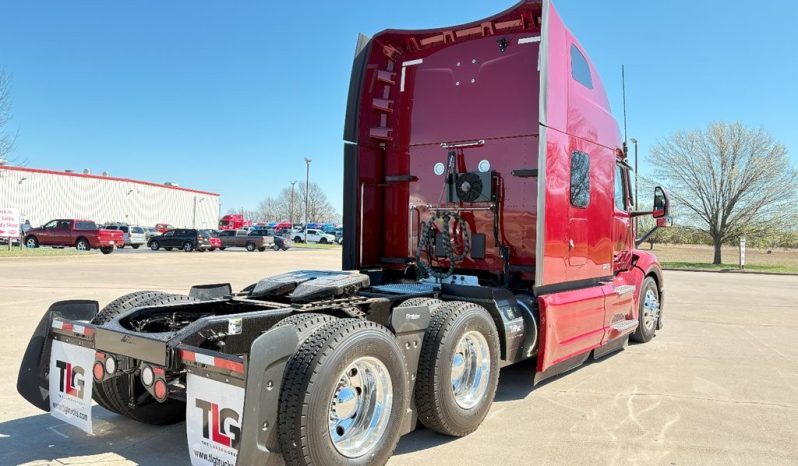 
								Used 2022 Peterbilt 579 Sleeper in Strafford Missouri full									