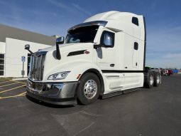 Used 2024 Peterbilt 579 Sleeper in Sauget Illinois
