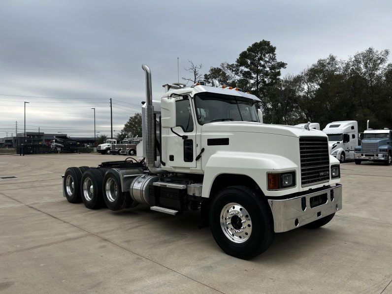 
								Used 2020 Mack PINNACLE 64T Day Cab in Houston Texas full									