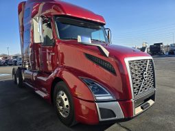 Used 2022 Volvo VNL64T760 Sleeper in St Louis Illinois