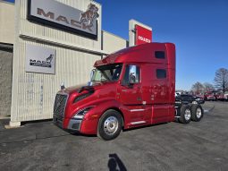 Used 2022 Volvo VNL64T760 Sleeper in St Louis Illinois