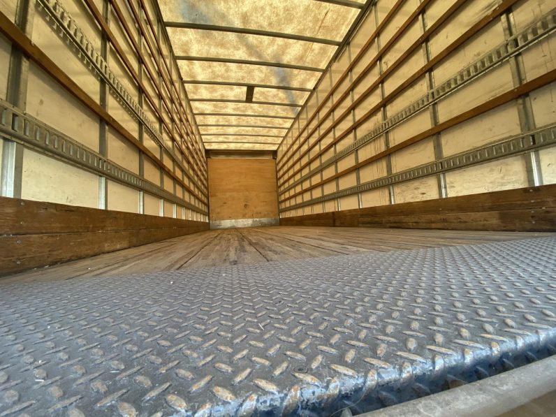 
								Used 2020 Hino 268A Box Truck in Phoenix Arizona full									