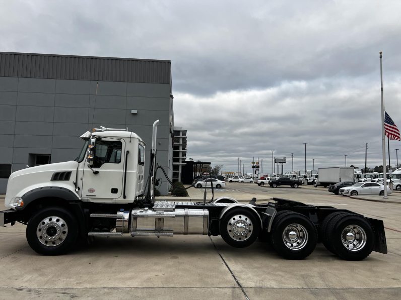
								Used 2020 Mack GRANITE 64BT Day Cab in Houston Texas full									