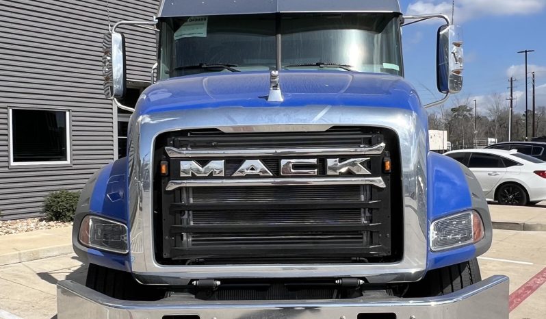
								New 2025 Mack GRANITE 64BR Dump Truck in Houston Texas full									