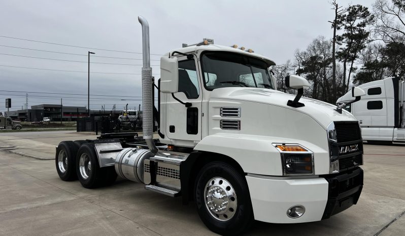 
								Used 2019 Mack ANTHEM 64T Day Cab in Houston Texas full									