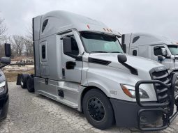 Used 2023 Freightliner Cascadia 126 Sleeper in Atlanta Georgia