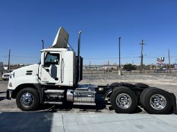 Used 2016 Mack PINNACLE CXU613 Day Cab in Austin Texas