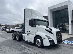 New 2025 Volvo VNL64T300 Day Cab in Atlanta Georgia