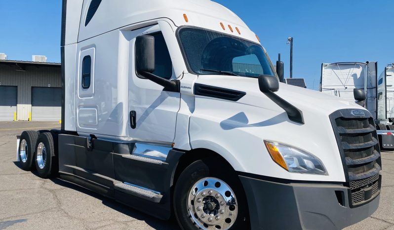 
								Used 2021 Freightliner Cascadia 126 Sleeper in Phoenix Arizona full									