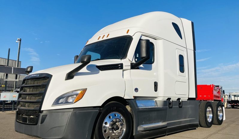 
								Used 2021 Freightliner Cascadia 126 Sleeper in Phoenix Arizona full									