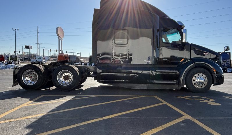 
								Used 2020 Peterbilt 579 Sleeper in Sauget Illinois full									