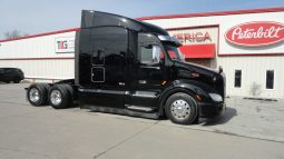 Used 2020 Peterbilt 579 Sleeper in Sikeston Missouri