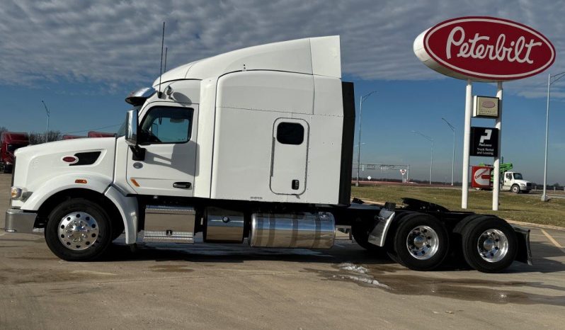 
								Used 2021 Peterbilt 567 Sleeper in Strafford Missouri full									