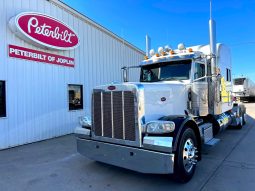 Used 2021 Peterbilt 389 Sleeper in Strafford Missouri