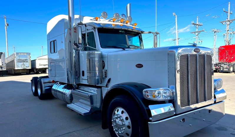 
								Used 2021 Peterbilt 389 Sleeper in Strafford Missouri full									