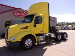 Used 2021 Peterbilt 579 Day Cab in Van Buren Arkansas