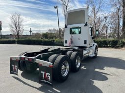 Used 2021 Peterbilt 579 Day Cab in Charlotte North Carolina
