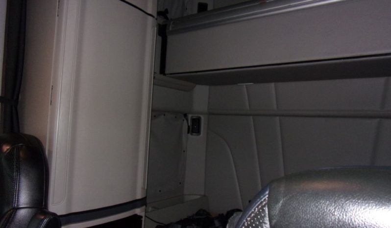 
								Used 2023 Peterbilt 579 Sleeper in Van Buren Arkansas full									