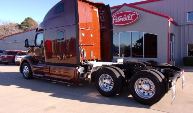 
								Used 2023 Peterbilt 579 Sleeper in Van Buren Arkansas full									