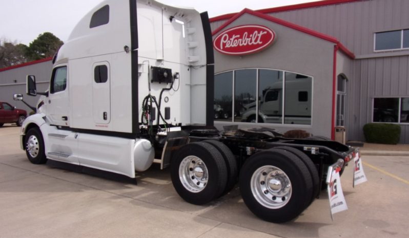 
								Used 2023 Peterbilt 579 Sleeper in Van Buren Arkansas full									