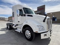 Used 2022 Kenworth T880 Sleeper in El Paso Texas