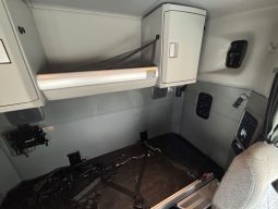 Used 2022 Kenworth T880 Sleeper in El Paso Texas