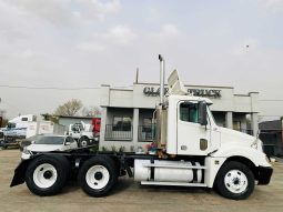 Used 2007 Freightliner COLUMBIA Day Cab in Houston Texas