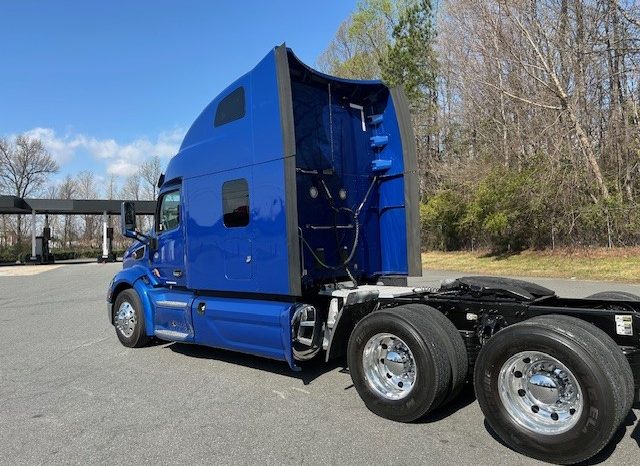 
								Used 2022 Peterbilt 579 Sleeper in Charlotte North Carolina full									