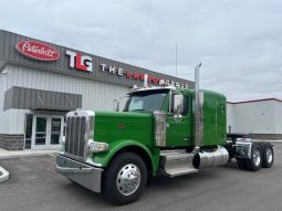New 2025 Peterbilt 589 Sleeper in Evansville Indiana