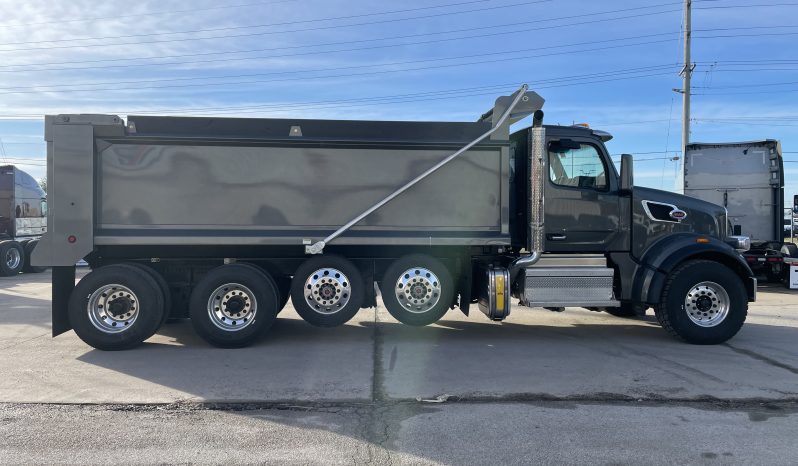 
								New 2025 Peterbilt 567 Dump Truck in O’Fallon Missouri full									