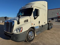 Used 2018 Freightliner Cascadia 113 Sleeper in Strafford Missouri