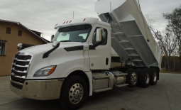 Used 2019 Freightliner Cascadia 126 Dump Truck in Fontana California