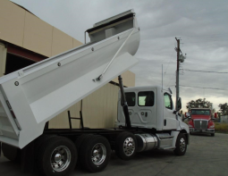 Used 2019 Freightliner Cascadia 126 Dump Truck in Fontana California