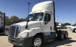 Used 2016 Freightliner Cascadia 125 Day Cab in Memphis Tennessee