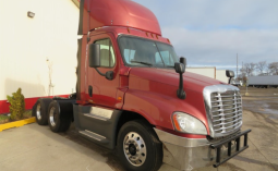 Used 2016 Freightliner Cascadia 125 Day Cab in Mattawan Míchigan