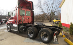 Used 2016 Freightliner Cascadia 125 Day Cab in Mattawan Míchigan